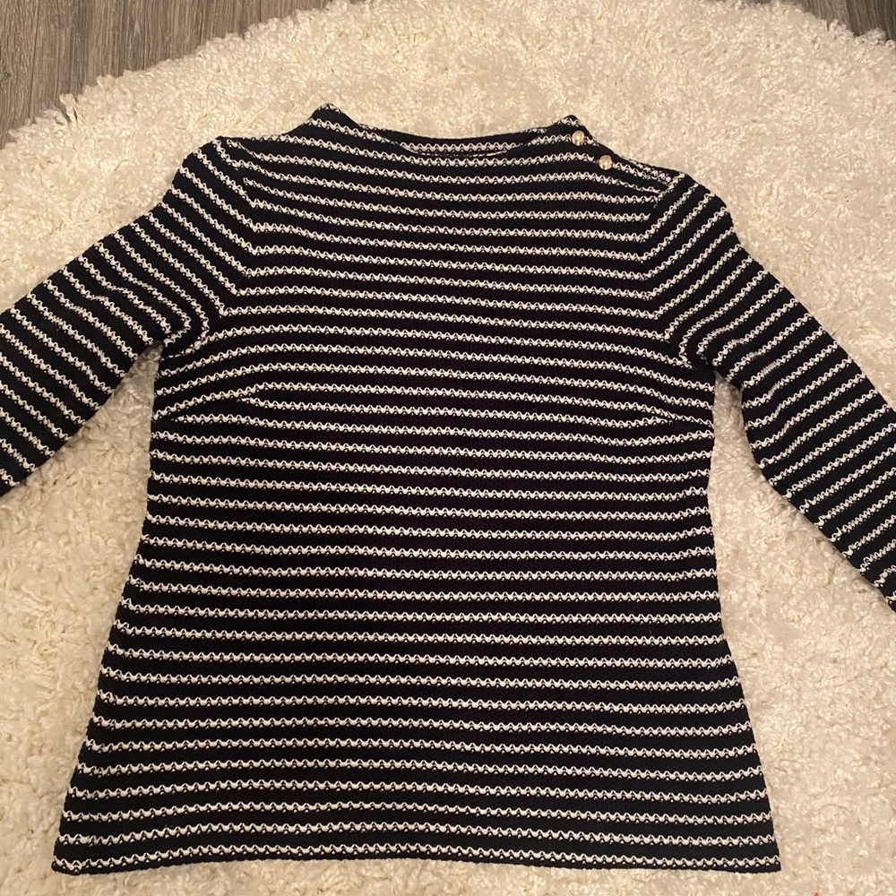 Talbots black & white 3/4 sleeve shirt
